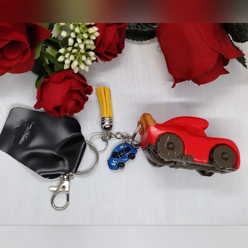 ⭐ Disney Cars Lightning McQueen Custom Keychain